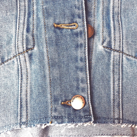 LAST ONE! Fashion Nova by Vibrant Denim Jacket - Picture 6 of 11